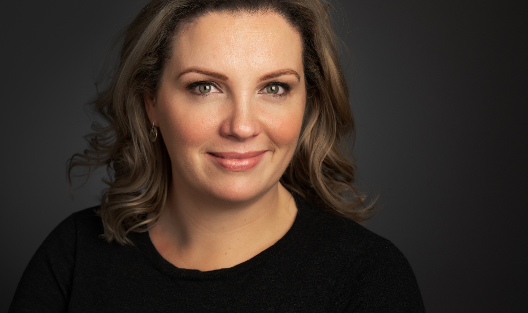 MEET THE DESIGNERS | JULIE PEELO