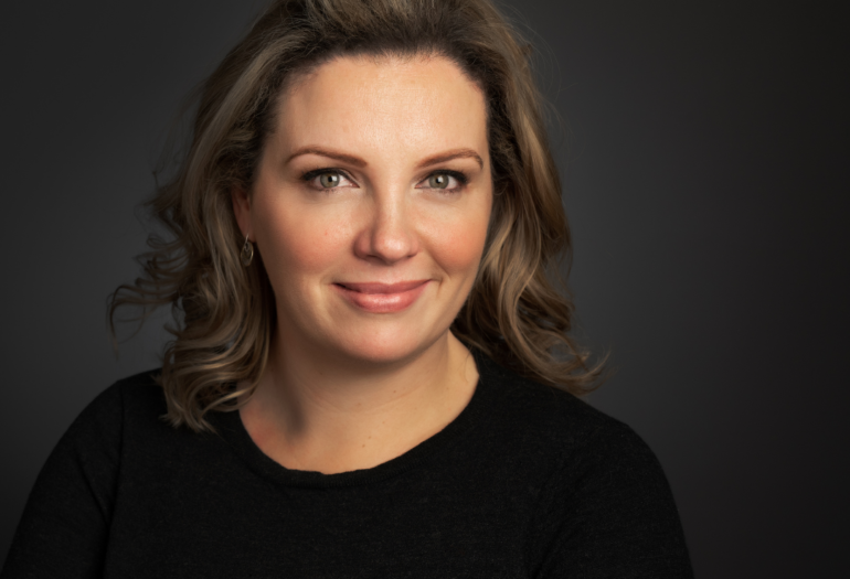 MEET THE DESIGNERS | JULIE PEELO